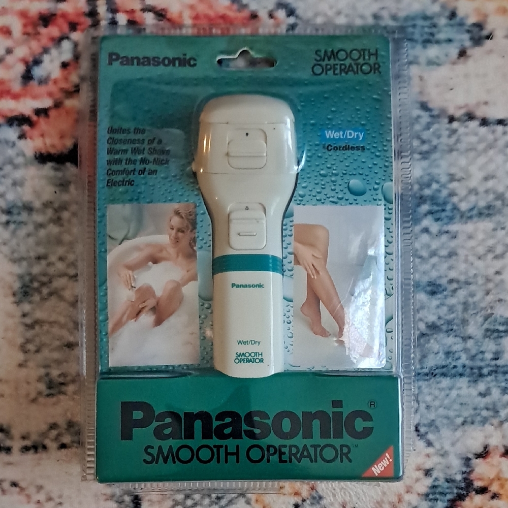 Panasonic Smooth Operator Wet/Dry Cordless Shaver New Vintage